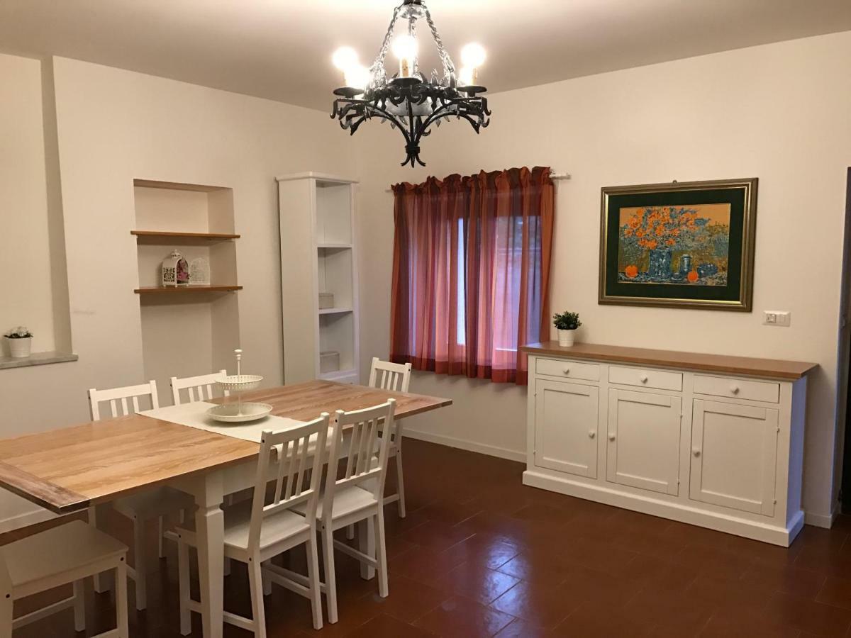 Chalet Delle Rose Saludecio Bagian luar foto